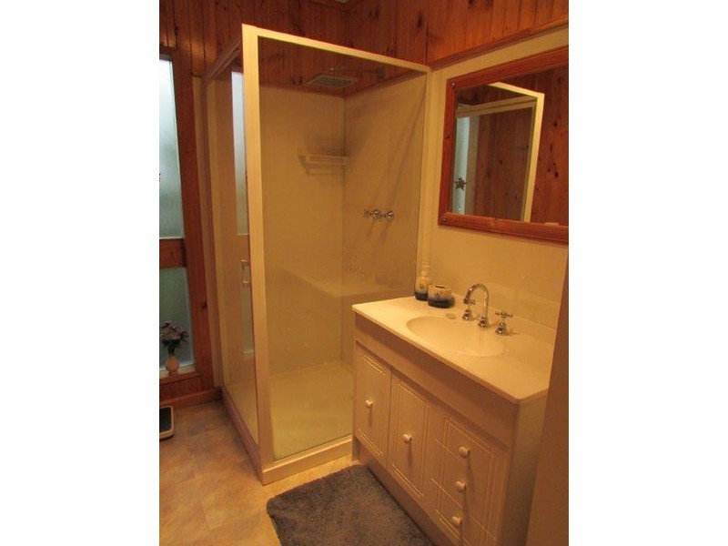 20 Milbourne Street, Warracknabeal VIC 3393