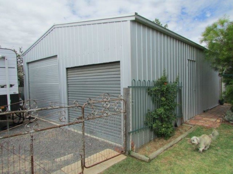 20 Milbourne Street, Warracknabeal VIC 3393