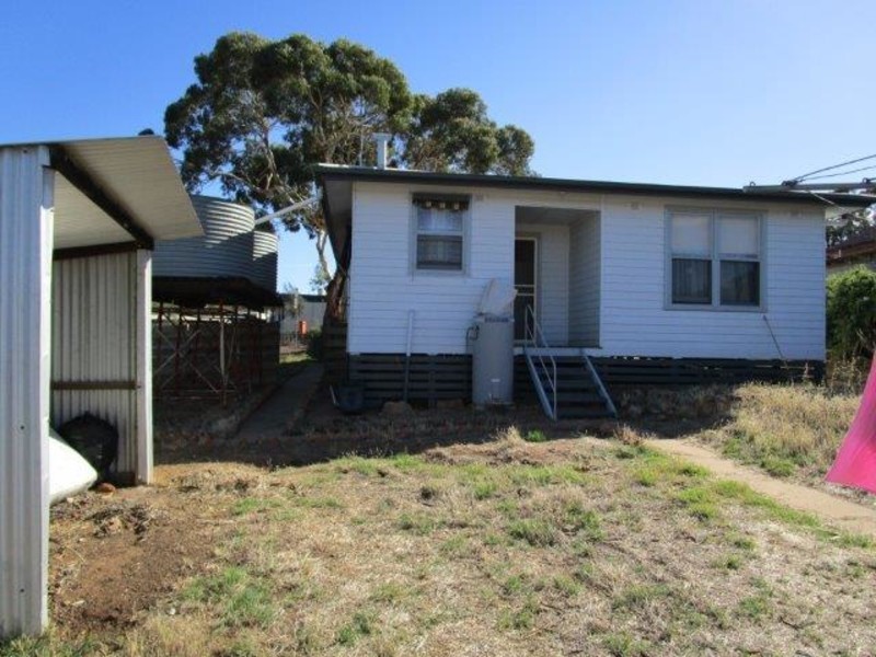 21 Smith Street, St Arnaud VIC 3478