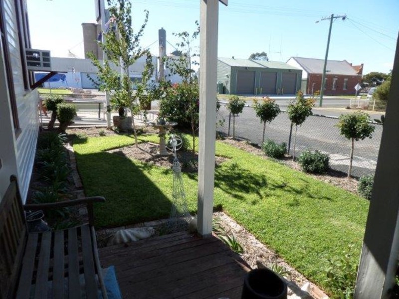 30 Broadway, Jeparit VIC 3423