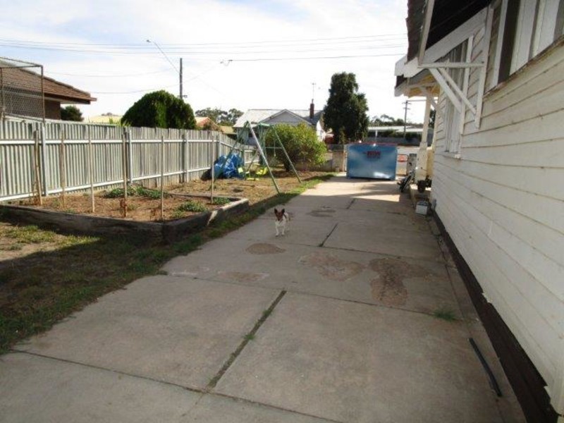 6 Inglewood Street, St Arnaud VIC 3478