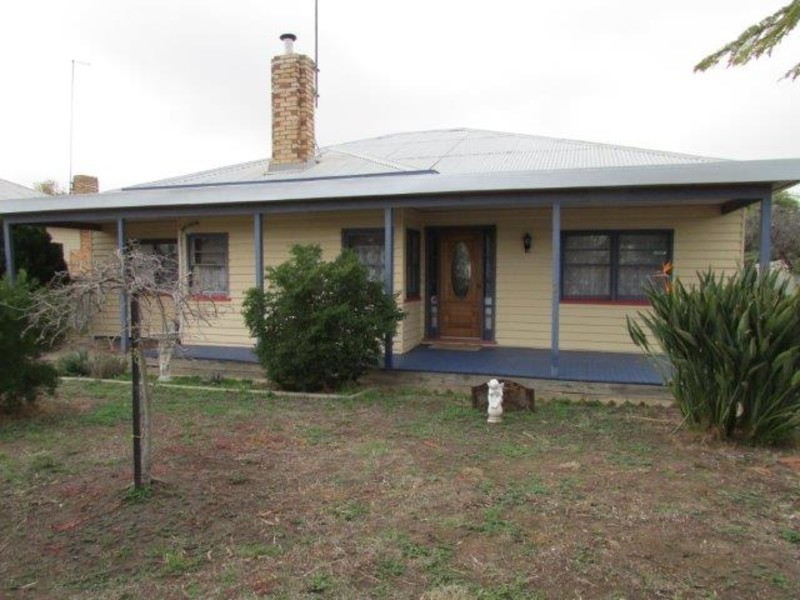 21 Anderson Street, Warracknabeal VIC 3393