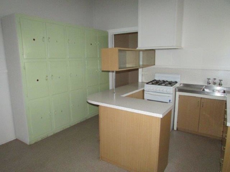 55 Woolcock Street, Warracknabeal VIC 3393