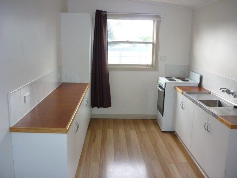 15 Leahy Street, Nhill VIC 3418