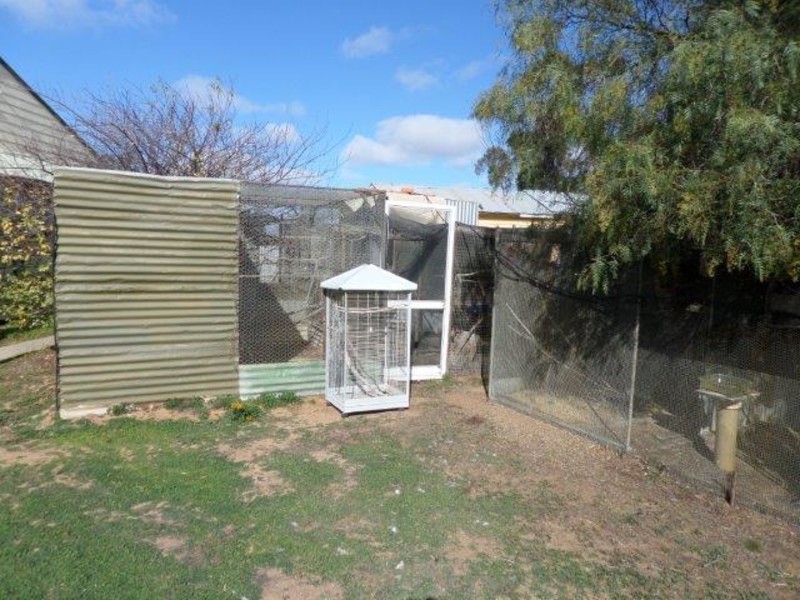 18 Main Street, Speed VIC 3488