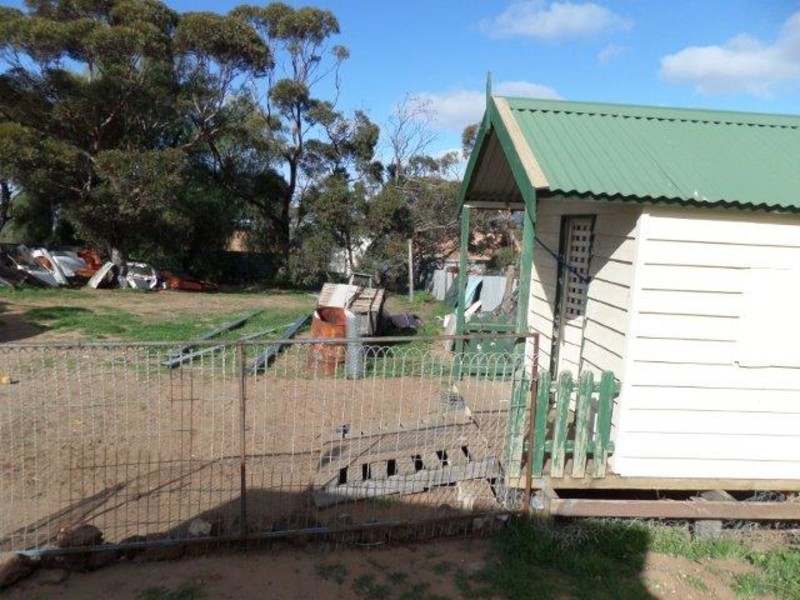 18 Main Street, Speed VIC 3488