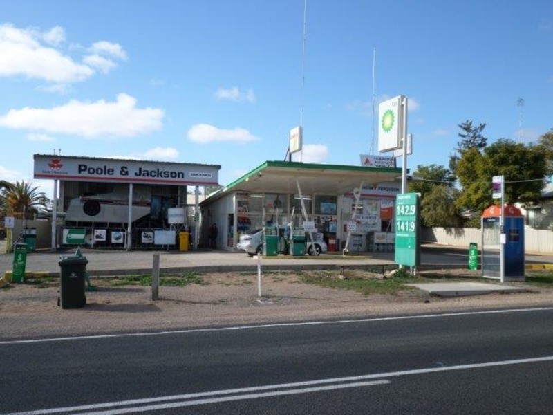 18 Main Street, Speed VIC 3488