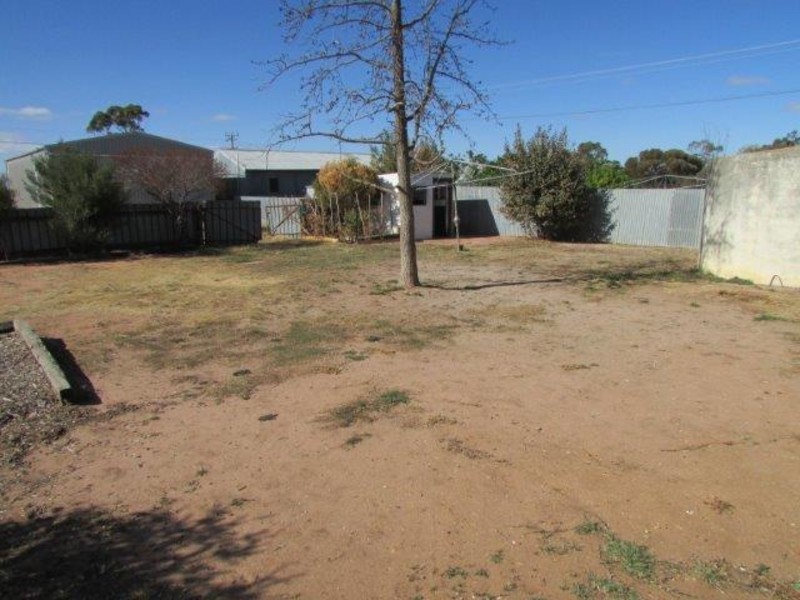 4 Sherwood Street, Birchip VIC 3483