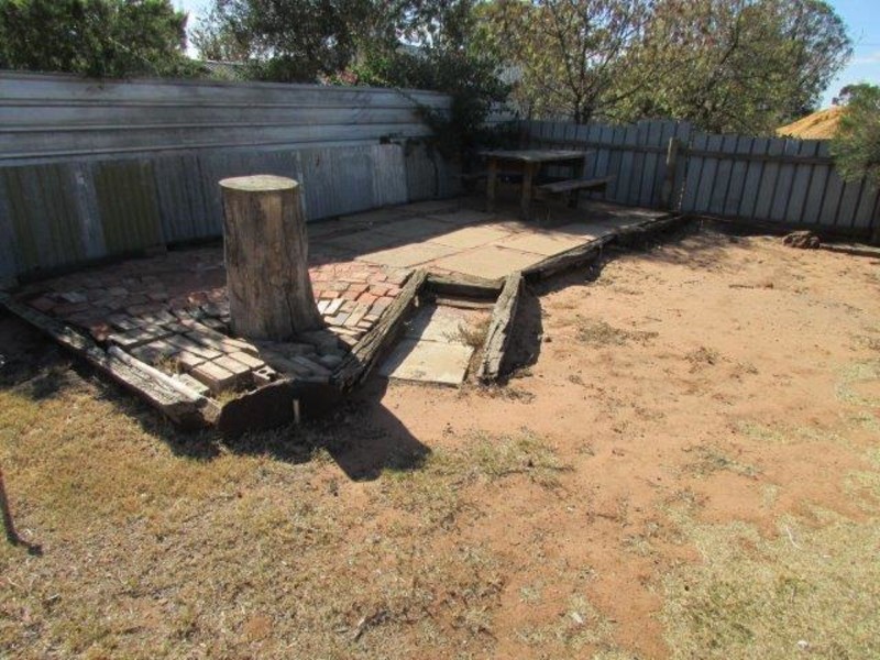 4 Sherwood Street, Birchip VIC 3483