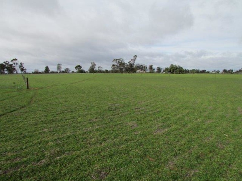 112-128 Camp Street, Watchem VIC 3482