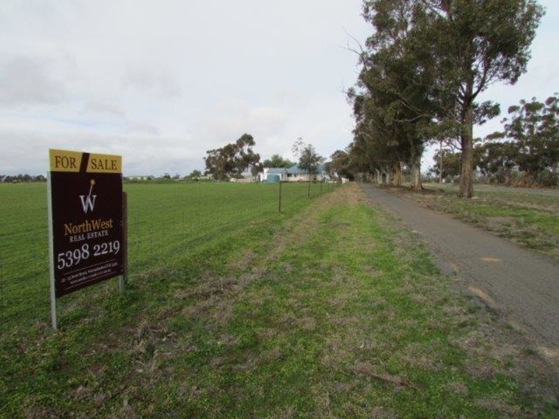 112-128 Camp Street, Watchem VIC 3482