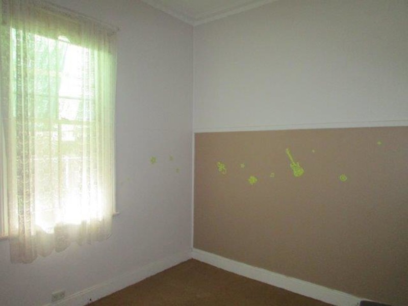 46 Henty Highway, Warracknabeal VIC 3393