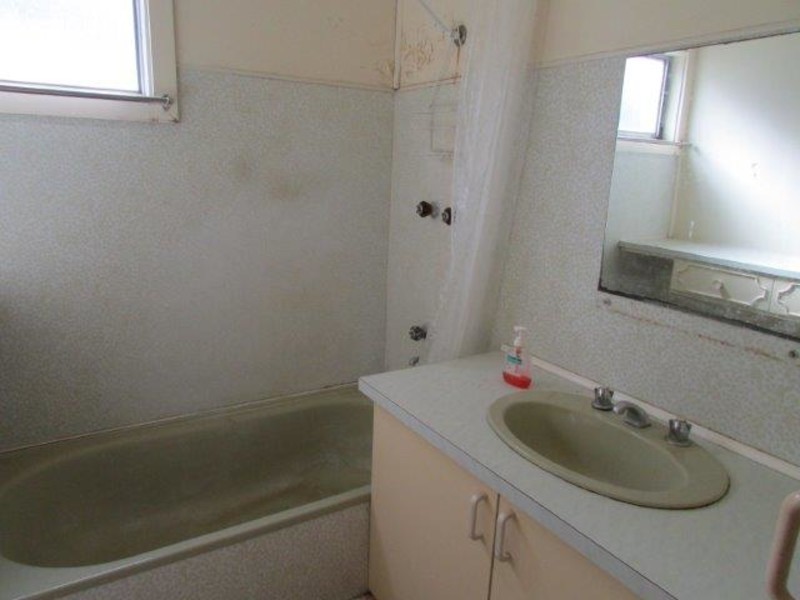 46 Henty Highway, Warracknabeal VIC 3393