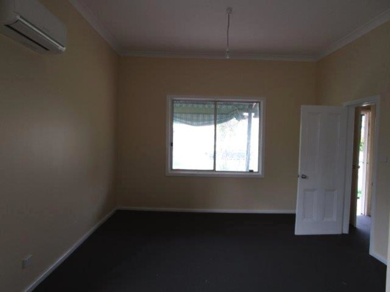 35 Gray Street, Donald VIC 3480