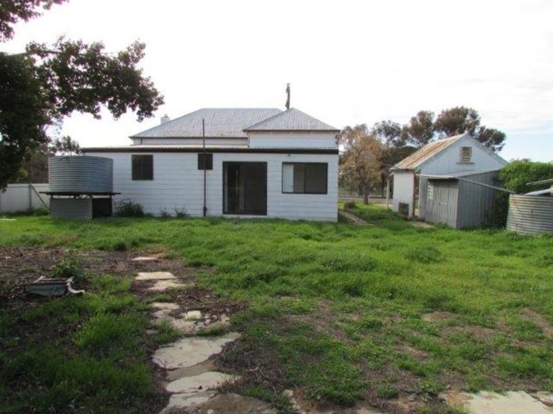 23 Swann Street, Brim VIC 3391