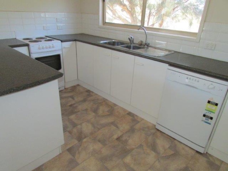12 Alfred Street, Donald VIC 3480