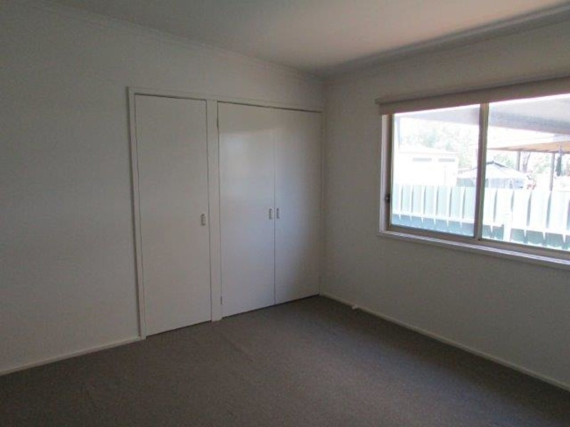 12 Alfred Street, Donald VIC 3480