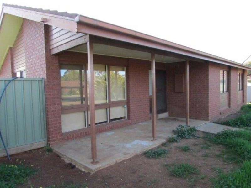 11 Ray Court, Donald VIC 3480