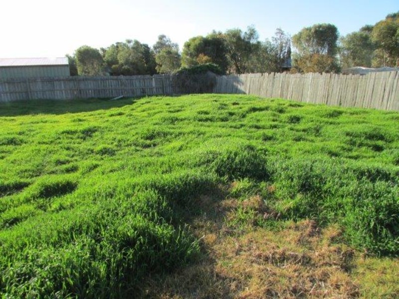 11 Ray Court, Donald VIC 3480