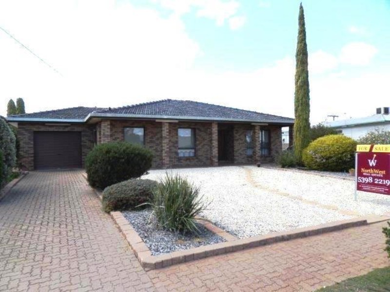 94 Toole Street, Hopetoun VIC 3396