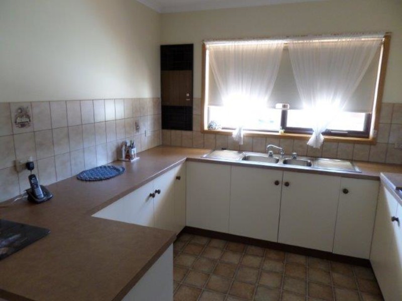 94 Toole Street, Hopetoun VIC 3396