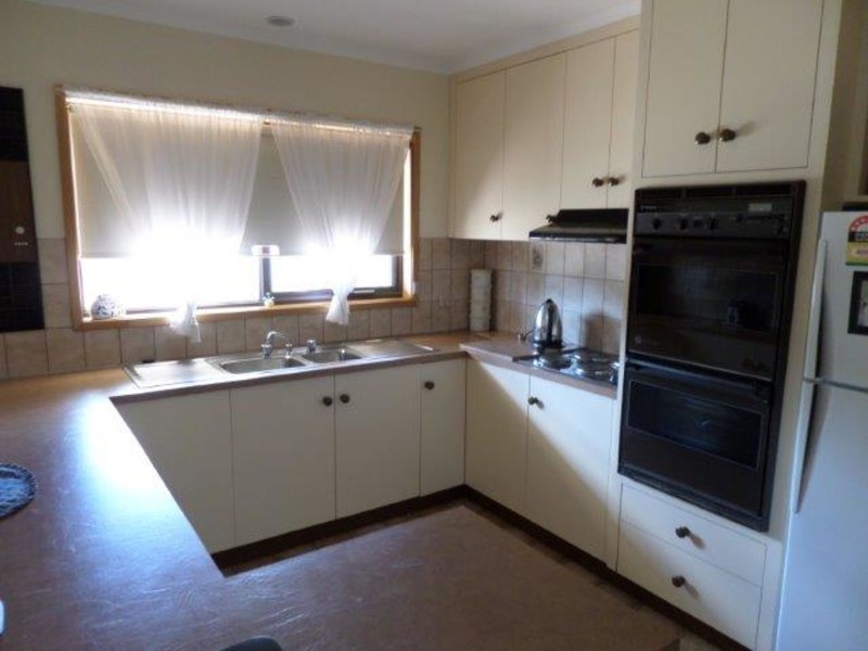 94 Toole Street, Hopetoun VIC 3396