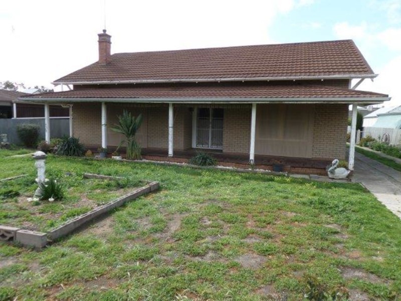 95 Jamouneau Street, Warracknabeal VIC 3393