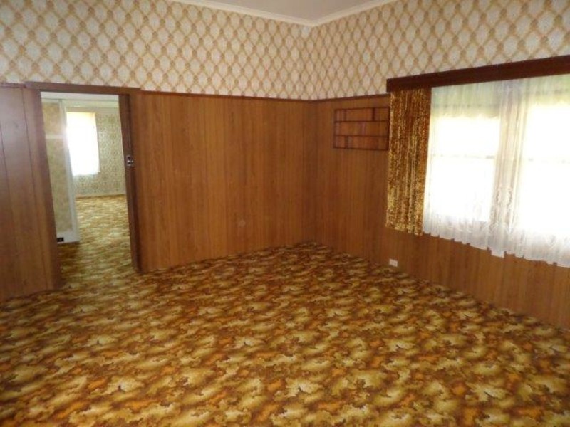 95 Jamouneau Street, Warracknabeal VIC 3393