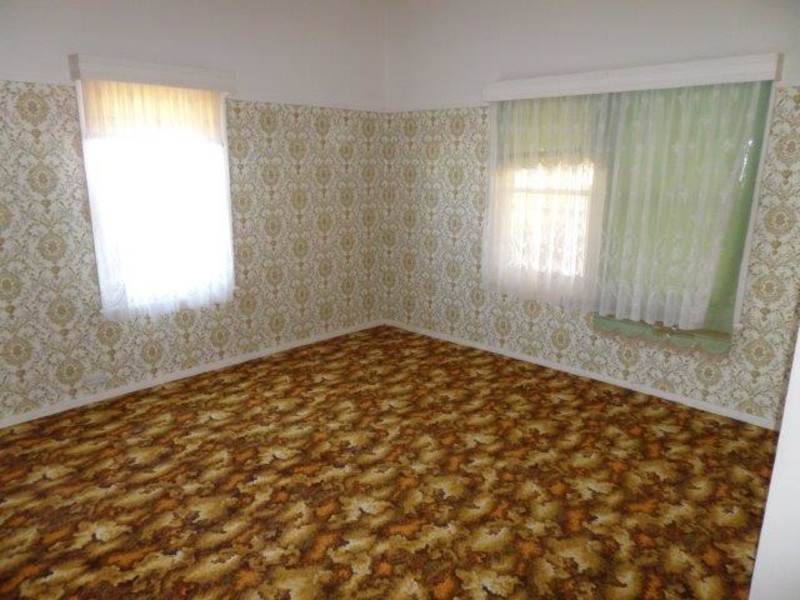 95 Jamouneau Street, Warracknabeal VIC 3393