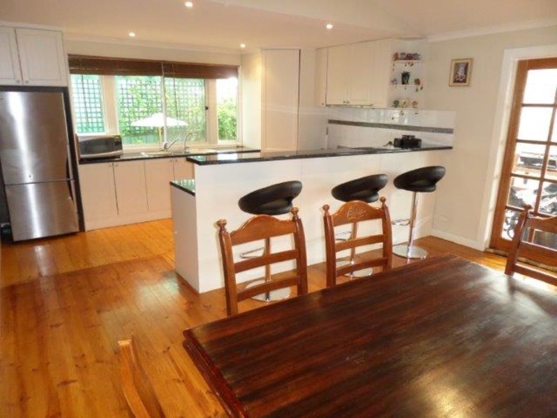 21 Cave Street, Donald VIC 3480