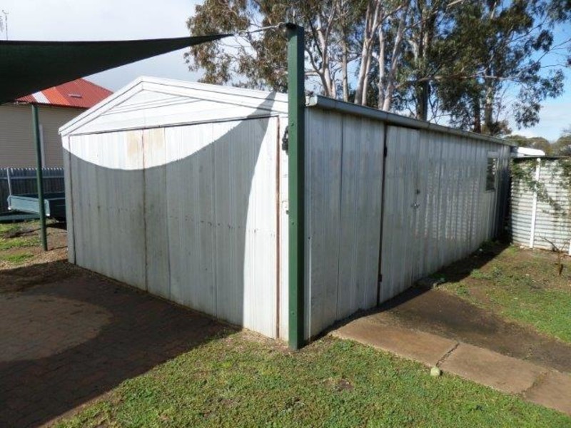 21 Cave Street, Donald VIC 3480