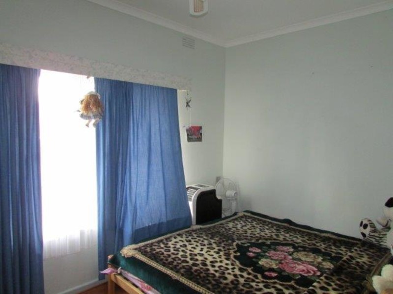 14 Upper Roy Street, Jeparit VIC 3423