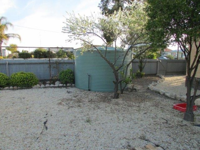 14 Upper Roy Street, Jeparit VIC 3423