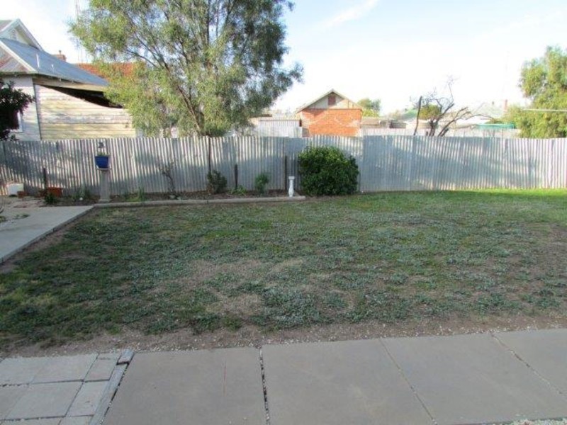 14 Upper Roy Street, Jeparit VIC 3423