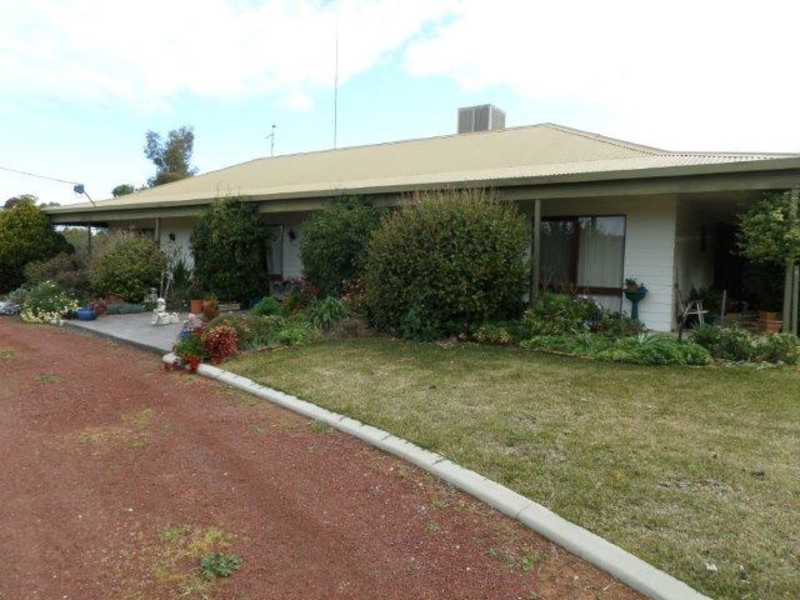 25 Garrard Street, Hopetoun VIC 3396