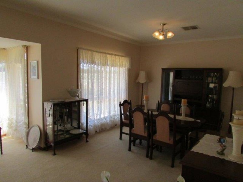 86 Tower Road, Donald VIC 3480