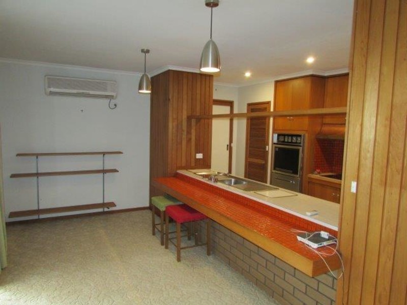 10 Campbell Street, Donald VIC 3480