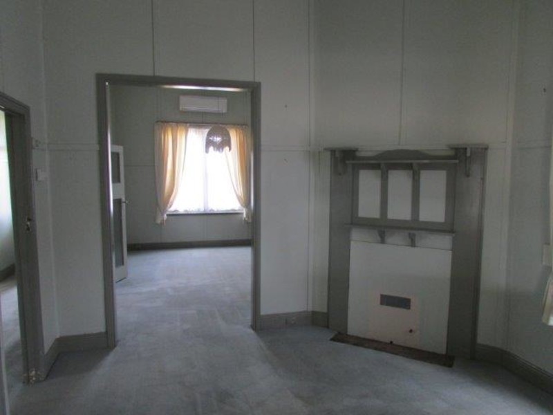 4 Milbourne Street, Warracknabeal VIC 3393