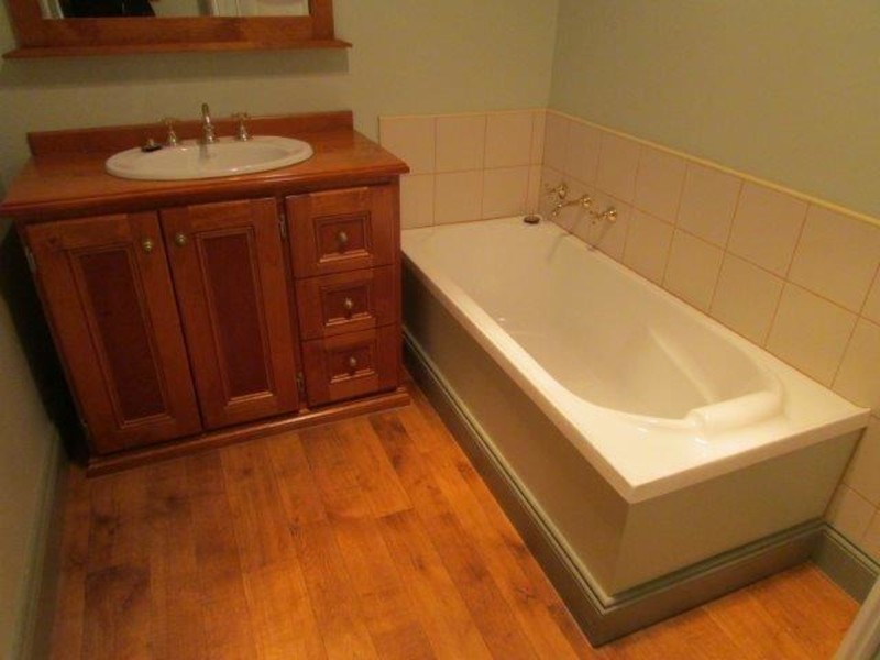 4 Milbourne Street, Warracknabeal VIC 3393