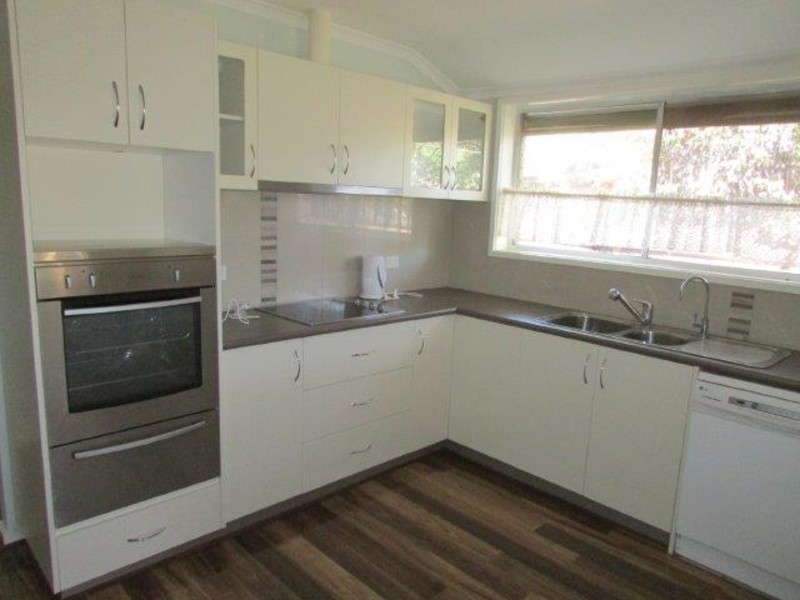 15 Willow Court, Donald VIC 3480