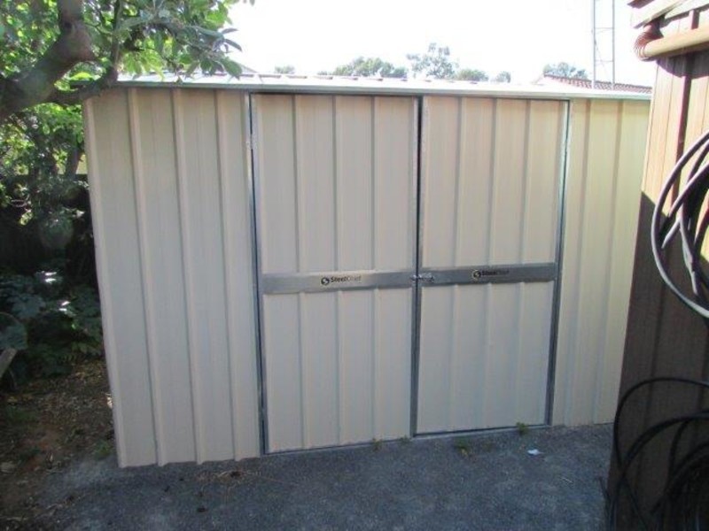 15 Willow Court, Donald VIC 3480