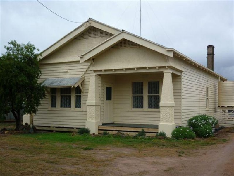 113 Anderson Street, Warracknabeal VIC 3393