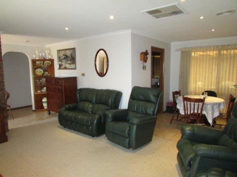 36 Phillips Street, Beulah VIC 3395