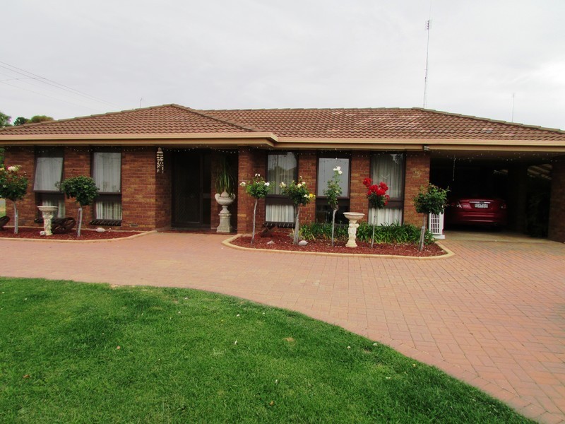 36 Phillips Street, Beulah VIC 3395