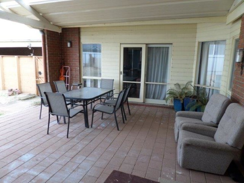 6 Queen Street, Rainbow VIC 3424