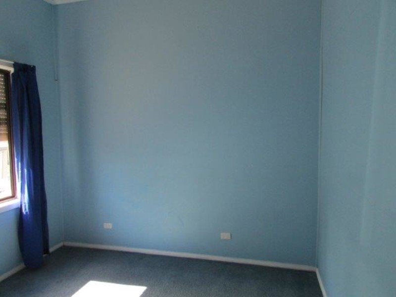 9 Milbourne Street, Warracknabeal VIC 3393