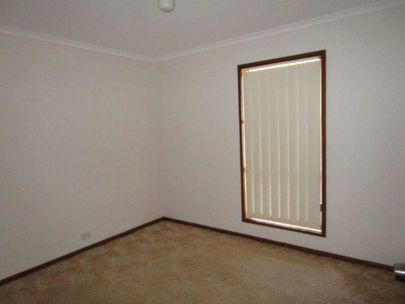 13 Allen Street, Donald VIC 3480