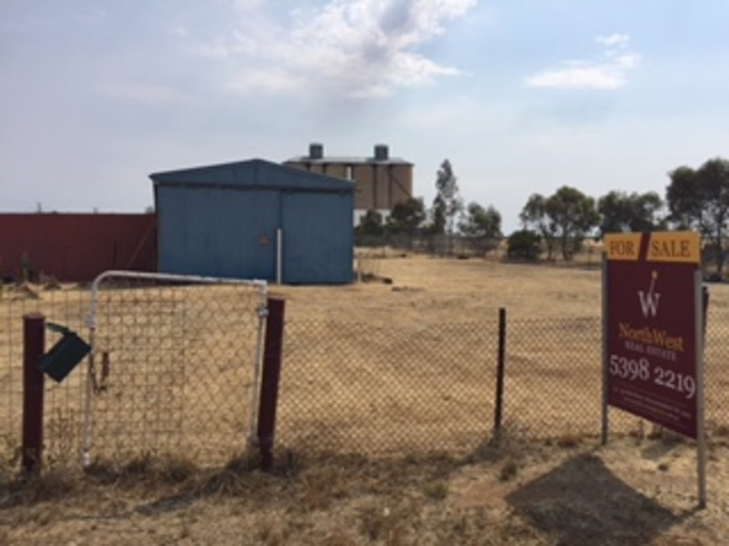 82 Church Street, Minyip VIC 3392