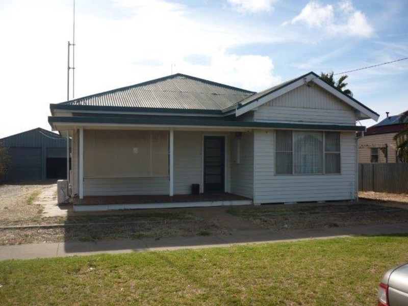 16 High Street, Watchem VIC 3482