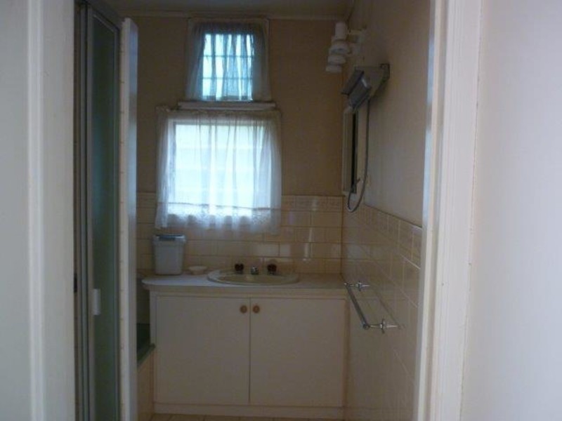 16 High Street, Watchem VIC 3482